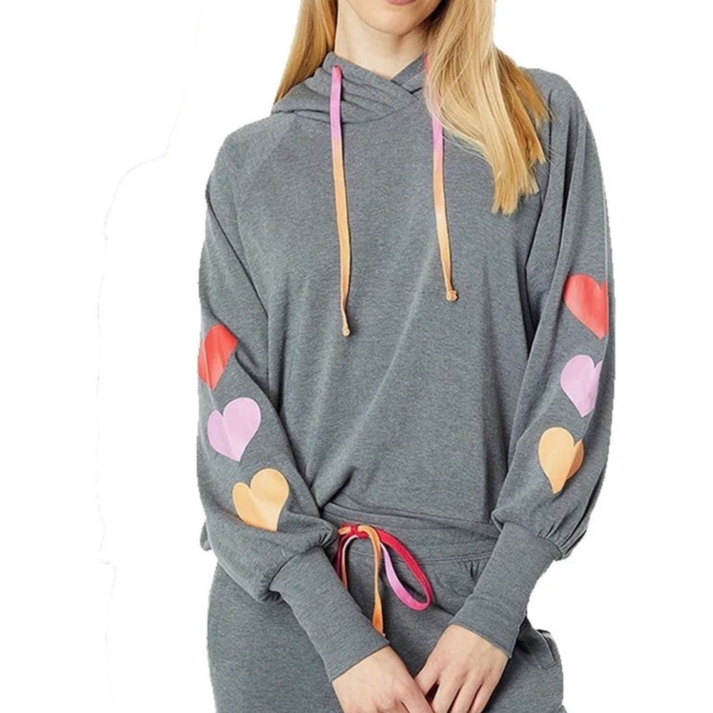 NWT ✨ PJ Salvage Gray sweat set (shirt and
Pants) l Heart Accents - size large